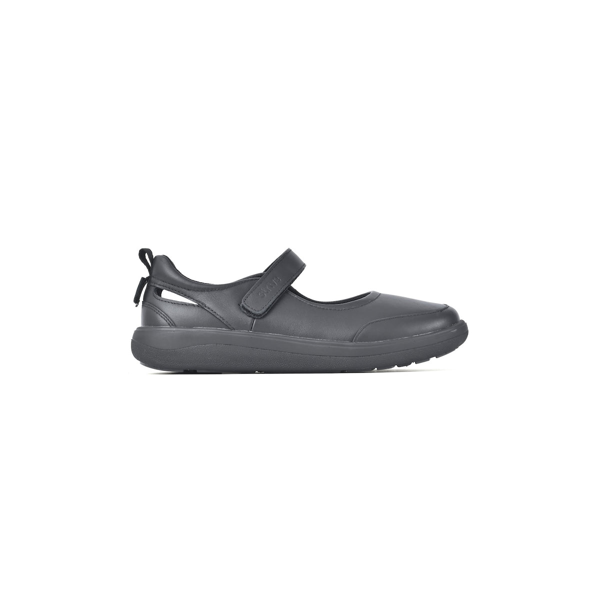 Skip Black/Black